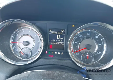 2015 Chrysler Town & Country Touring из США, поврежденный, VIN 2C4RC1BG5FR638144